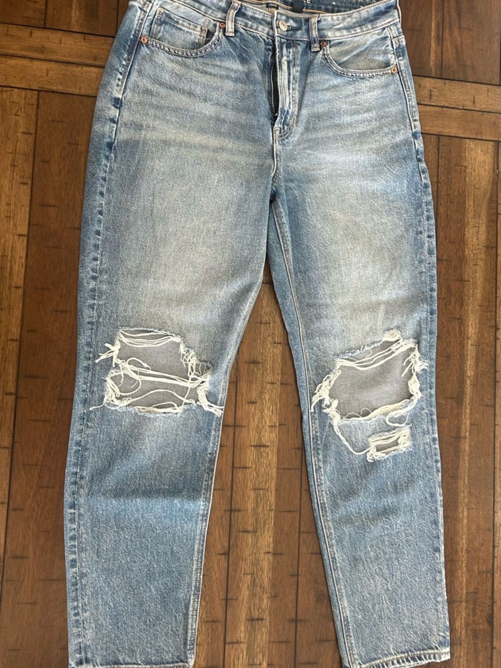 American Eagle Light Blue Distressed Mom Jeans - Picture 2 of 5